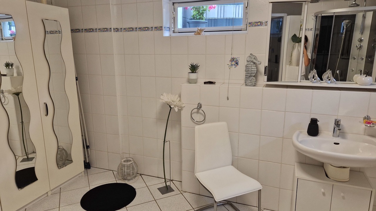 Photo of Bathroom in Allagen
