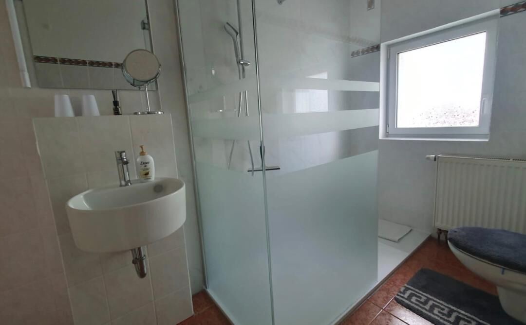 Photo of Bathroom in Suhl