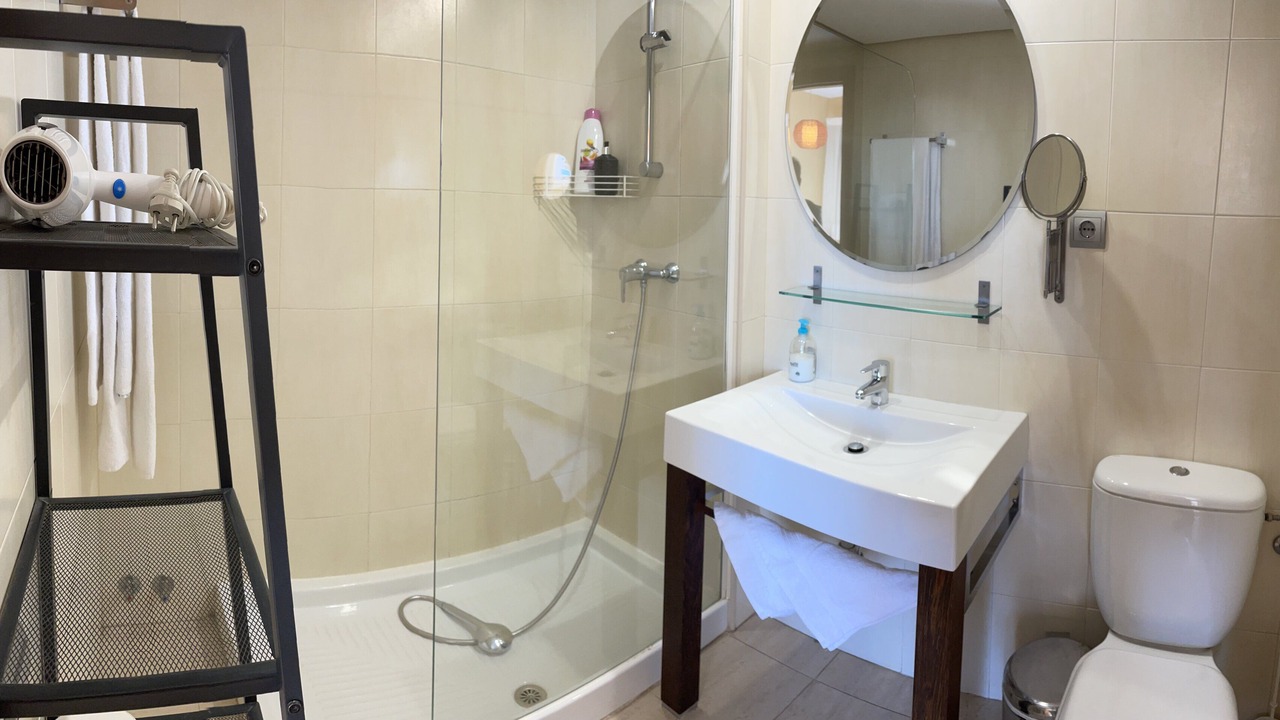 Photo of Bathroom in Cotos