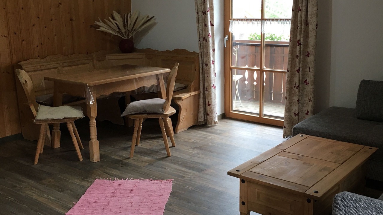 Photo of Livingroom in Eisenberg