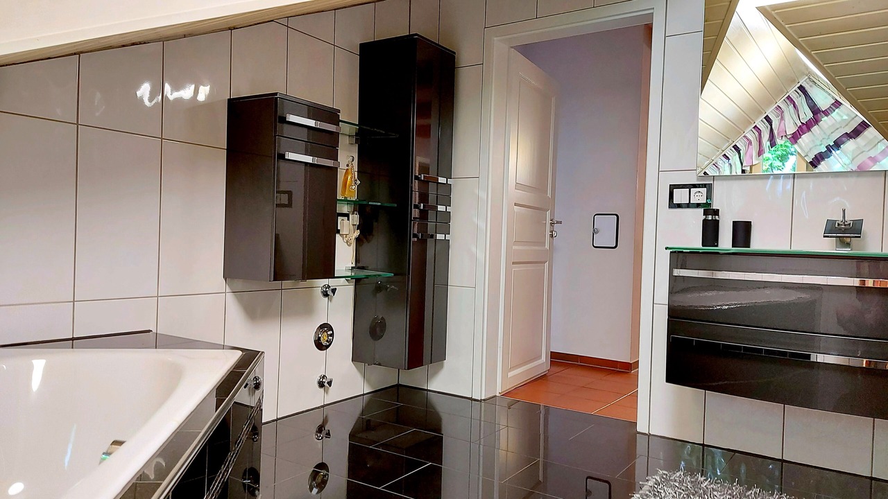 Photo of Bathroom in Garham
