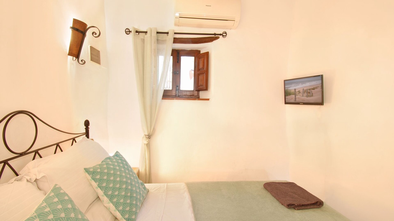 Photo of Bedroom in Comares