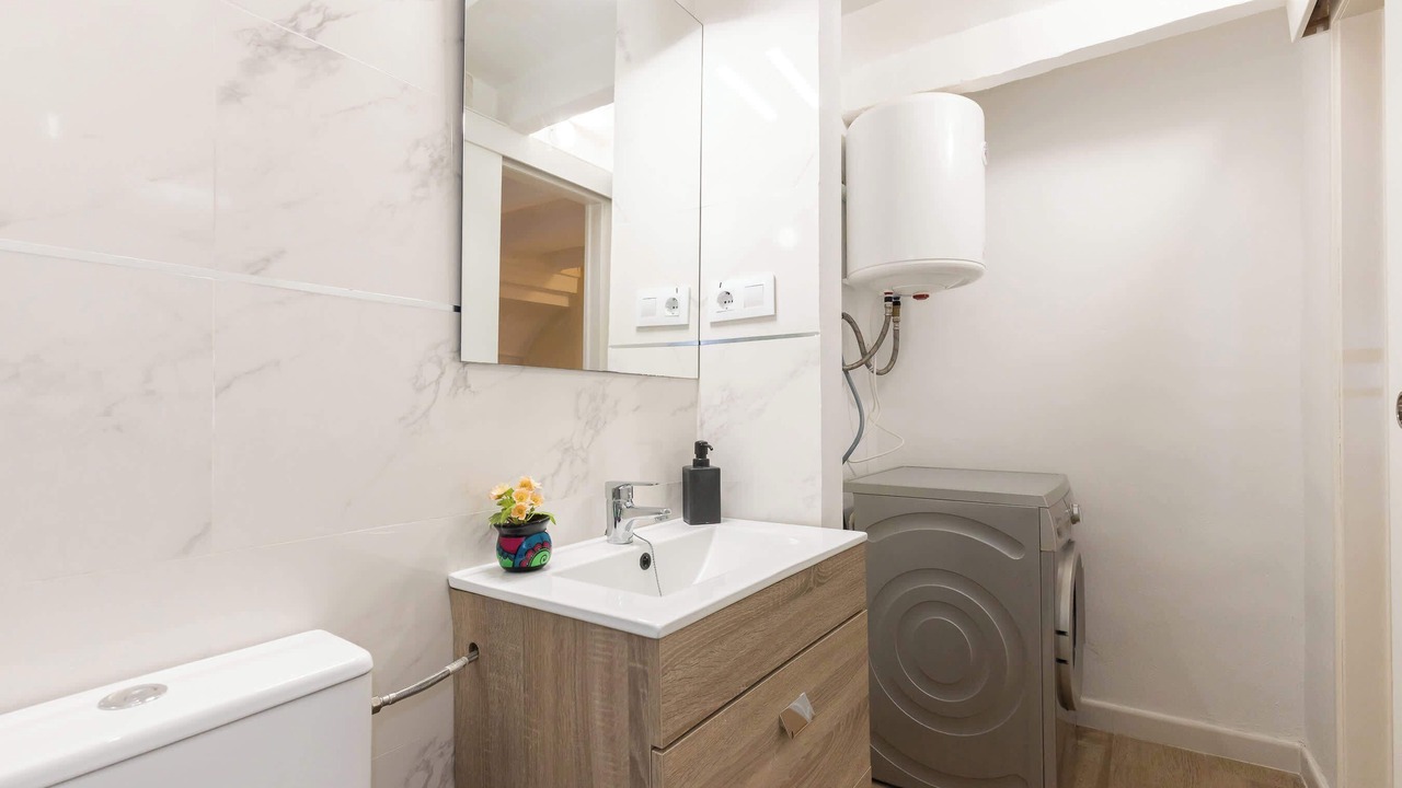 Photo of Bathroom in Old Town