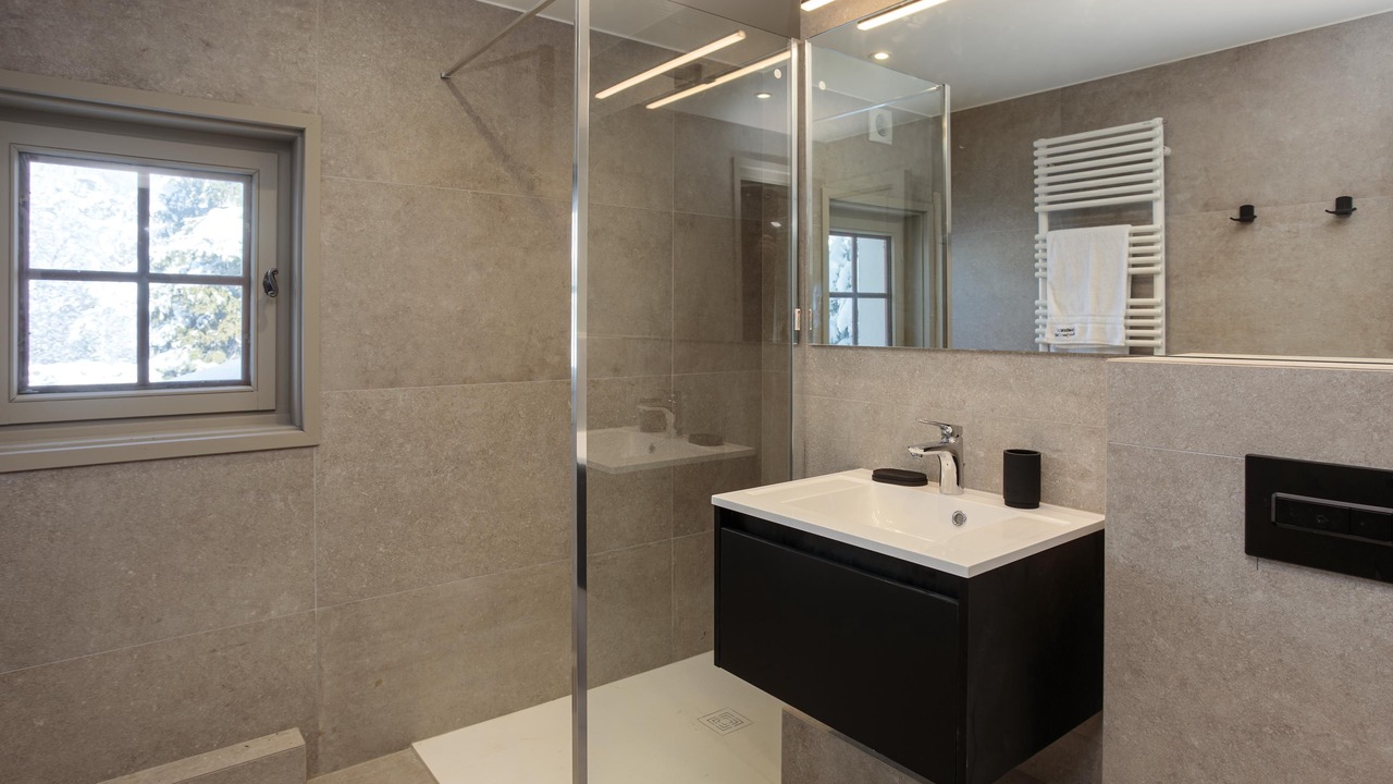Photo of Bathroom in Les Praz-de-Chamonix