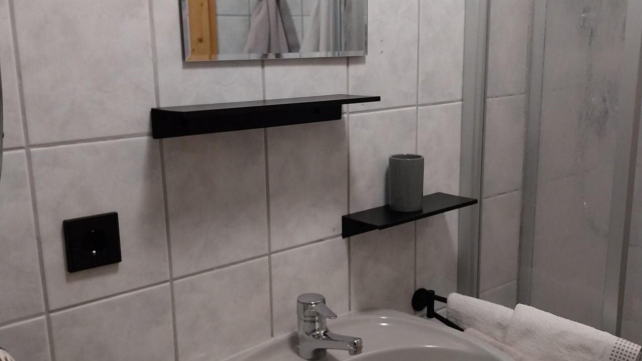 Photo of Bathroom in Lam