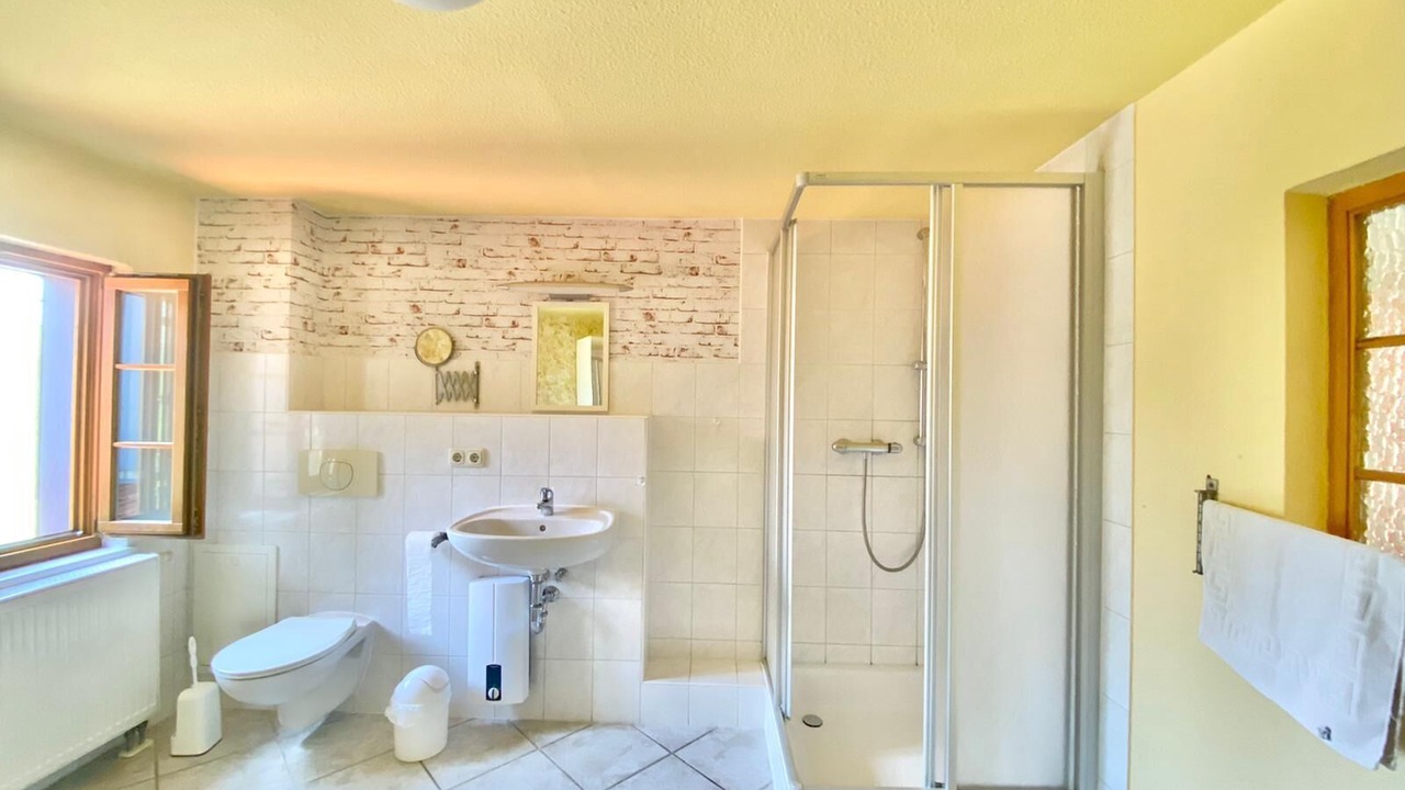 Photo of Bathroom in Hinterhermsdorf