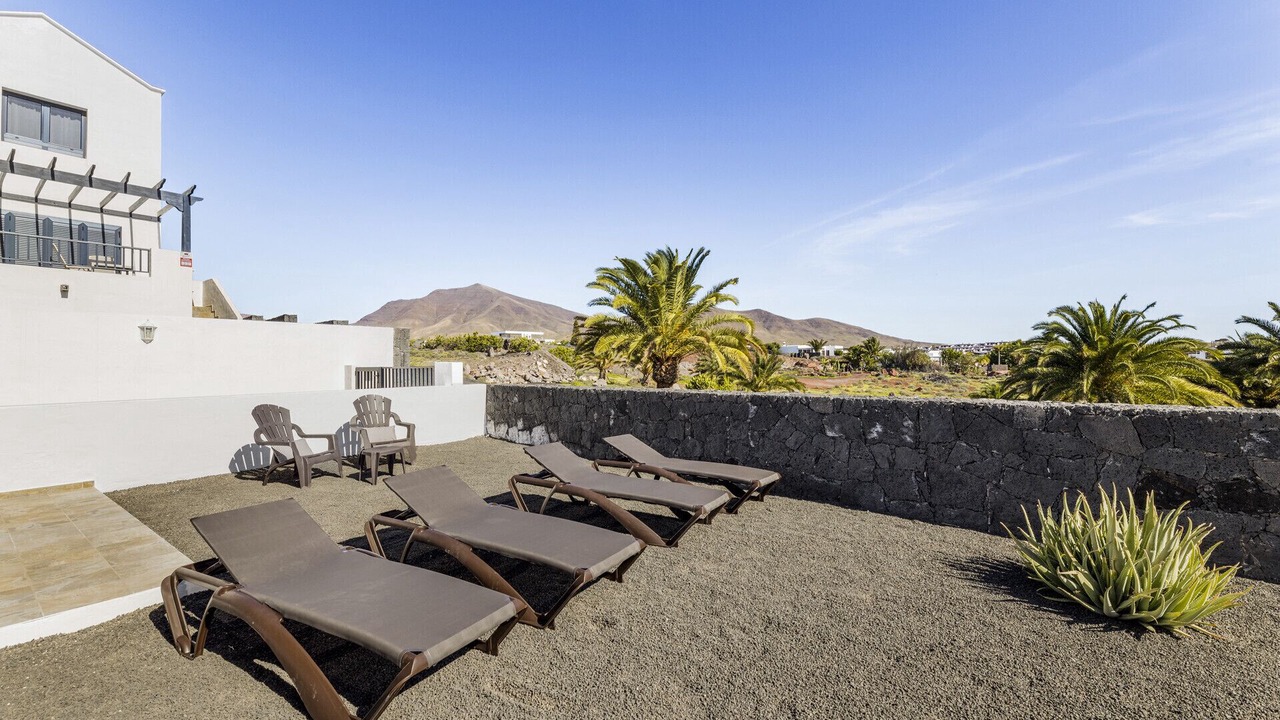 Photo of Patio Balcony in Playa Blanca