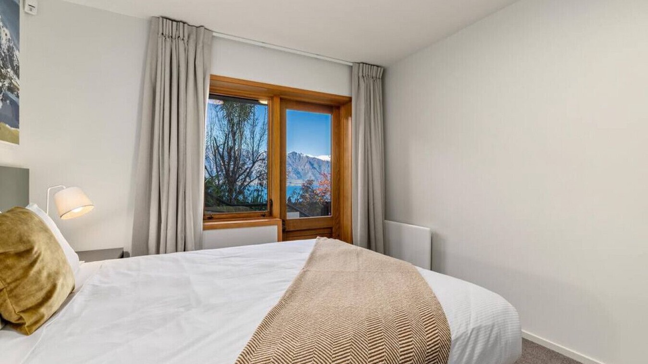 Photo of Bedroom in Sunshine Bay