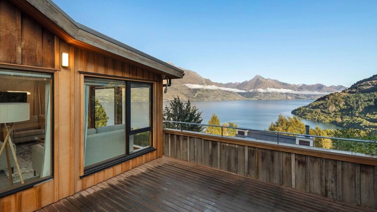 Photo of Patio Balcony in Sunshine Bay