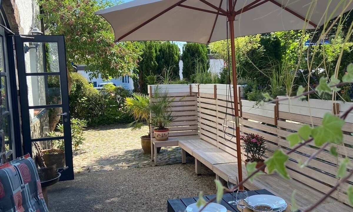 Photo of Outdoor in Neumuhlen-Dietrichsdorf