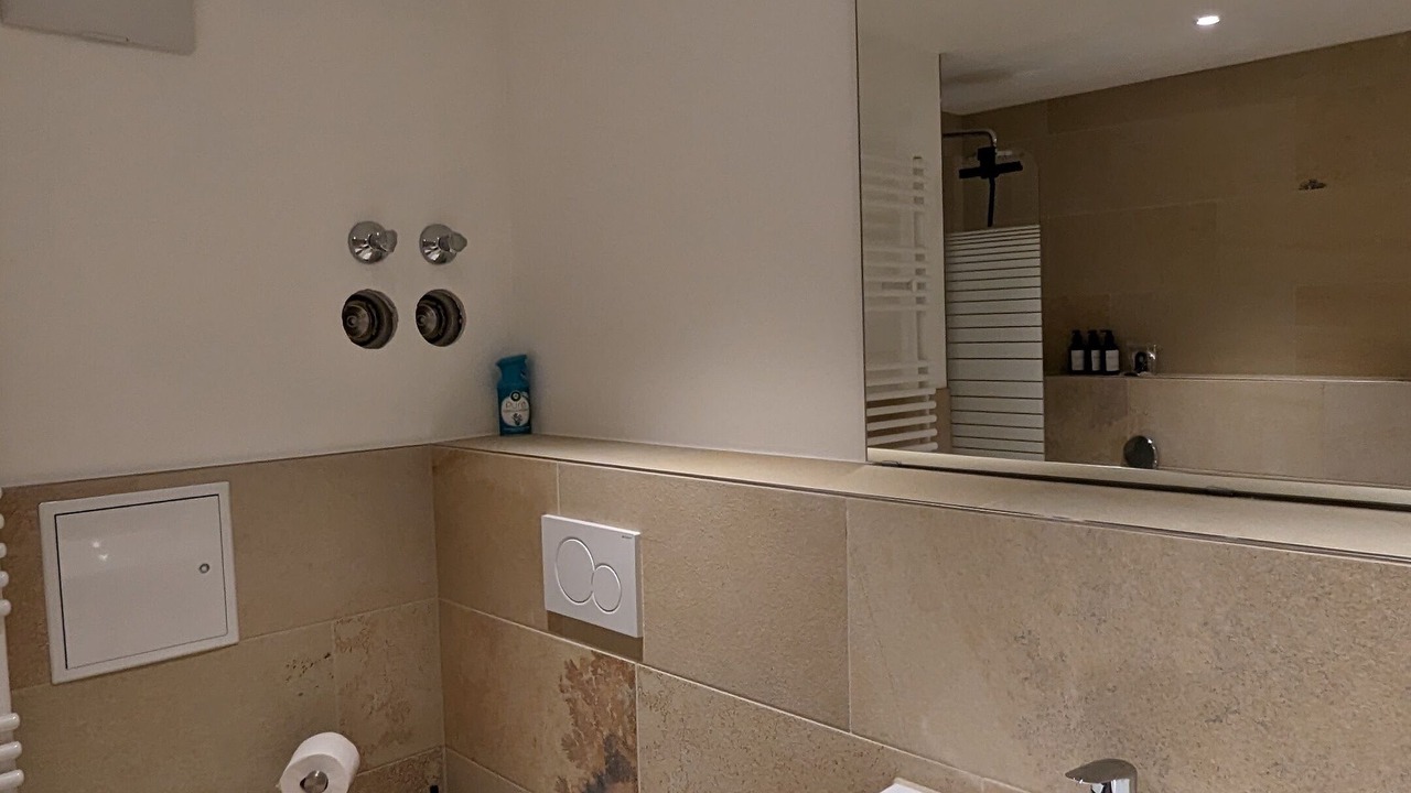 Photo of Bathroom in Innenstadt