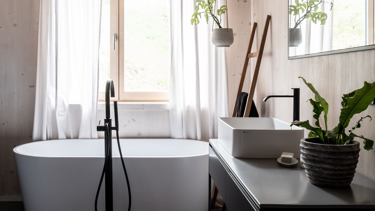 Photo of Bathroom in Schwanden