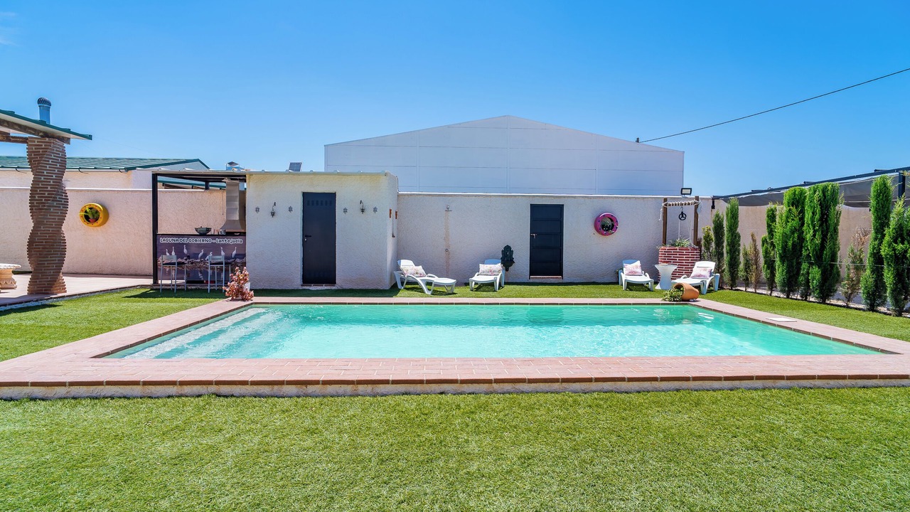 Photo of Outdoor in La Lantejuela