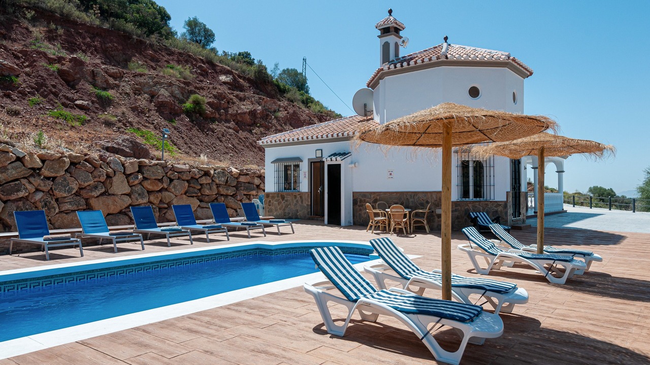 Photo of Outdoor in Almogia