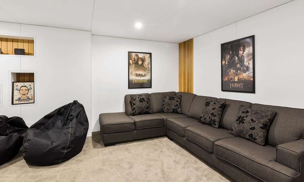 Photo of Livingroom in Kelvin Heights