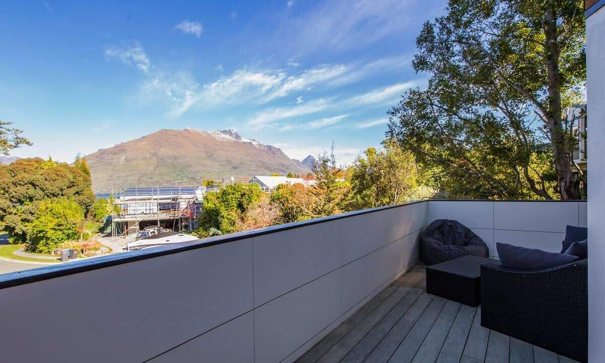 Photo of Outdoor in Kelvin Heights