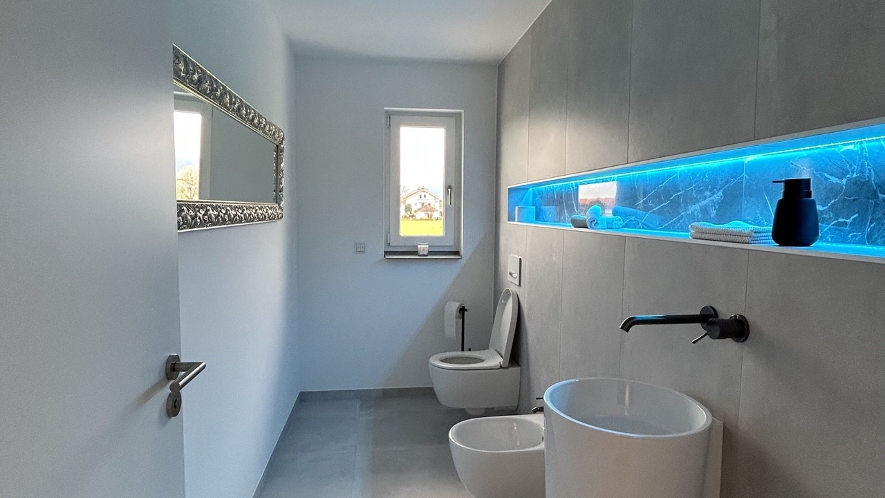 Photo of Bathroom in Raubling