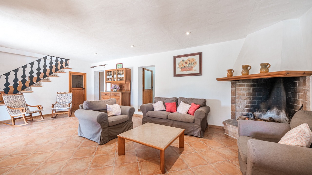 Photo of Livingroom in Petra