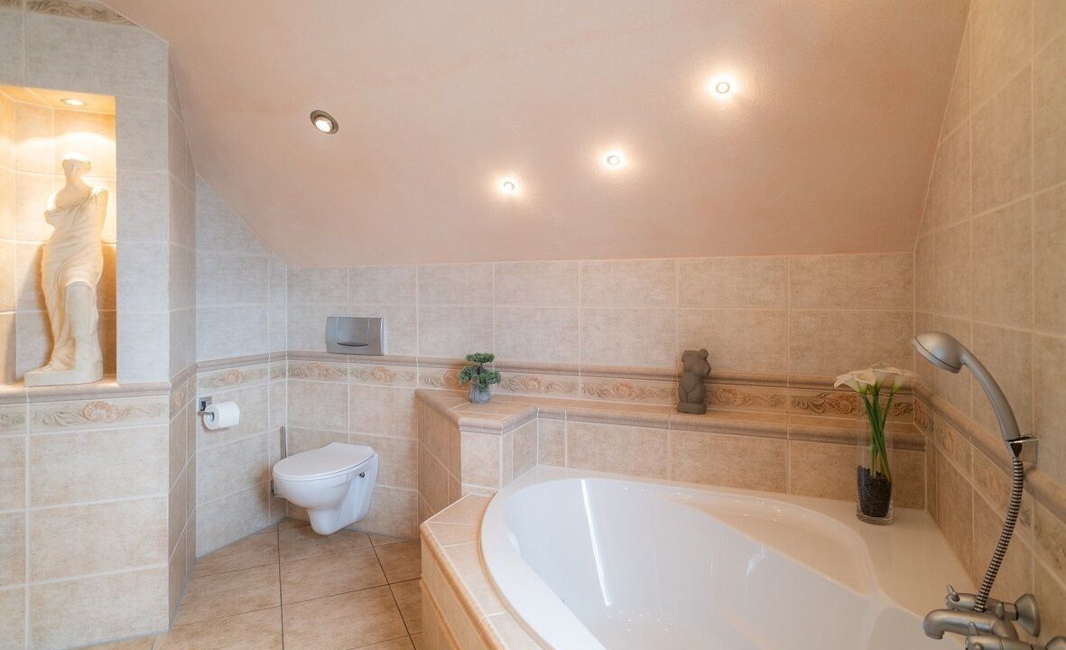 Photo of Bathroom in Rogen