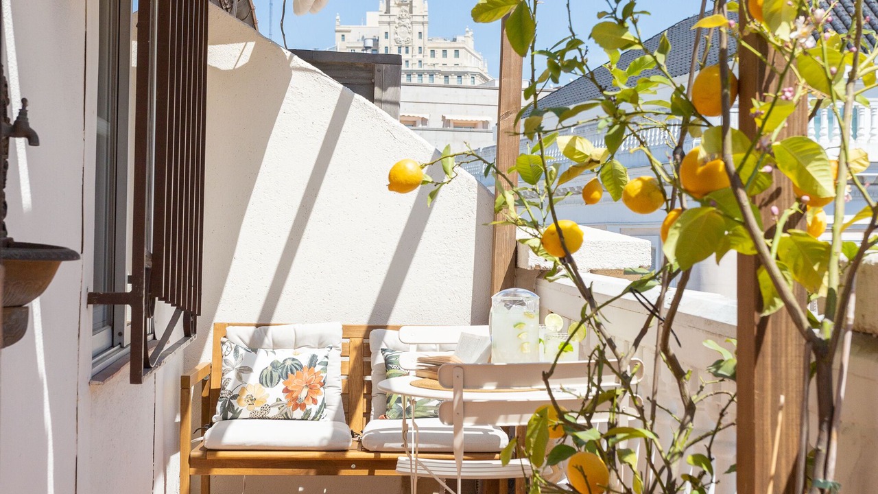 Photo of Patio Balcony in Literary Quarter