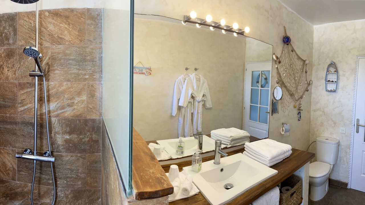 Photo of Bathroom in La Matanza de Acentejo