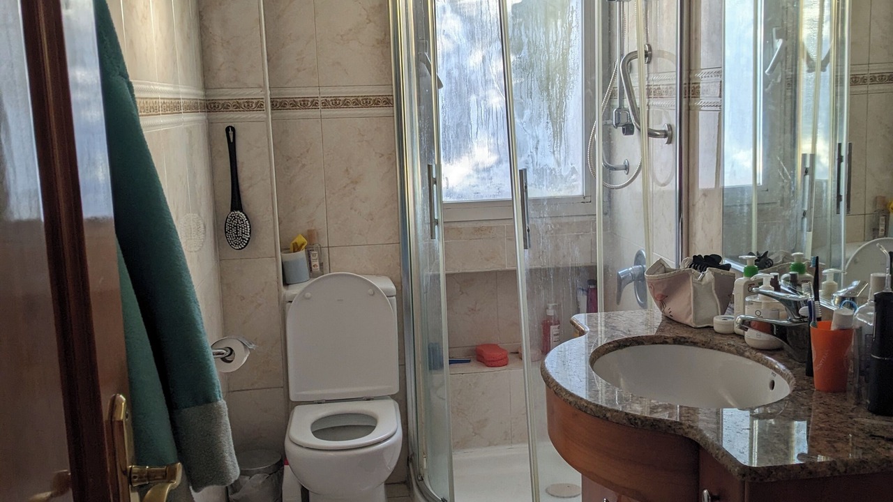 Photo of Bathroom in Carabanchel