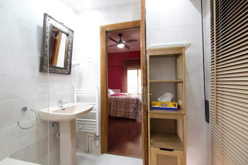 Photo of Bedroom in Embajadores
