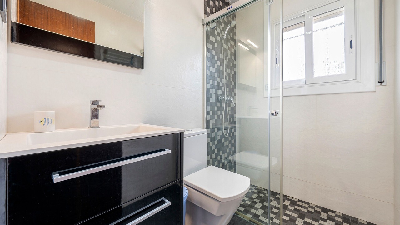 Photo of Bathroom in Creixell