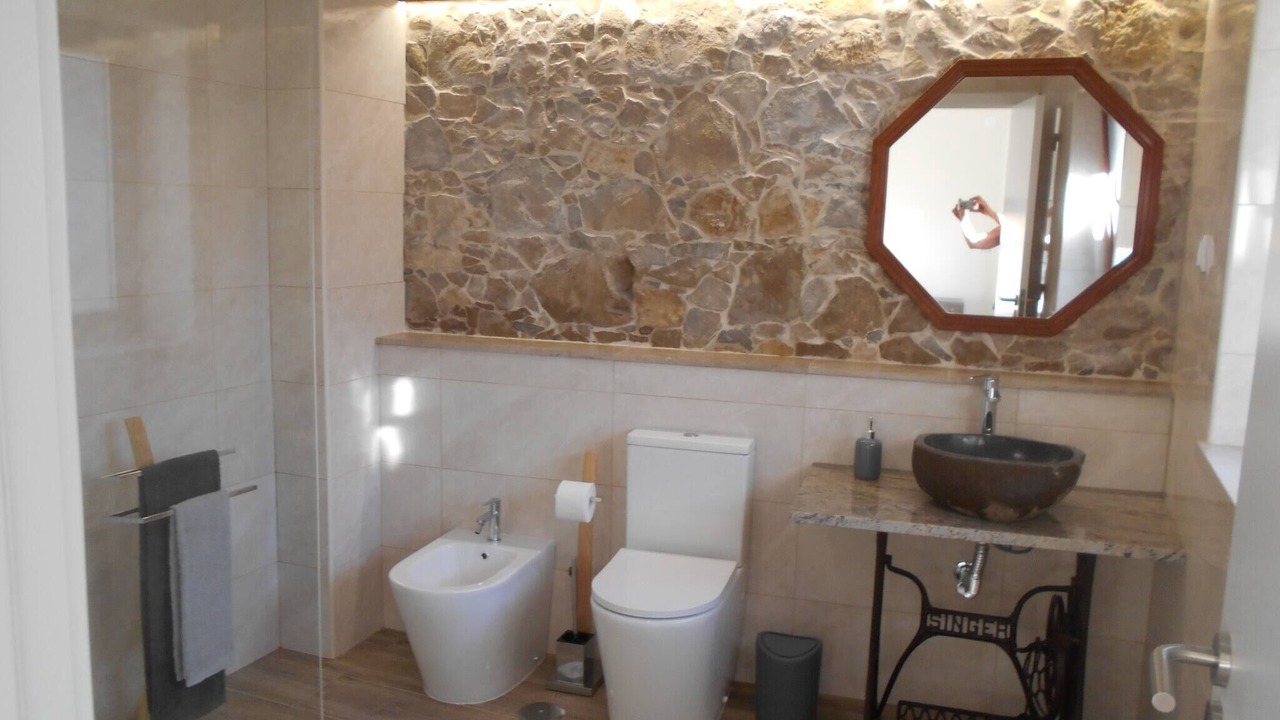 Photo of Bathroom in Salir do Porto