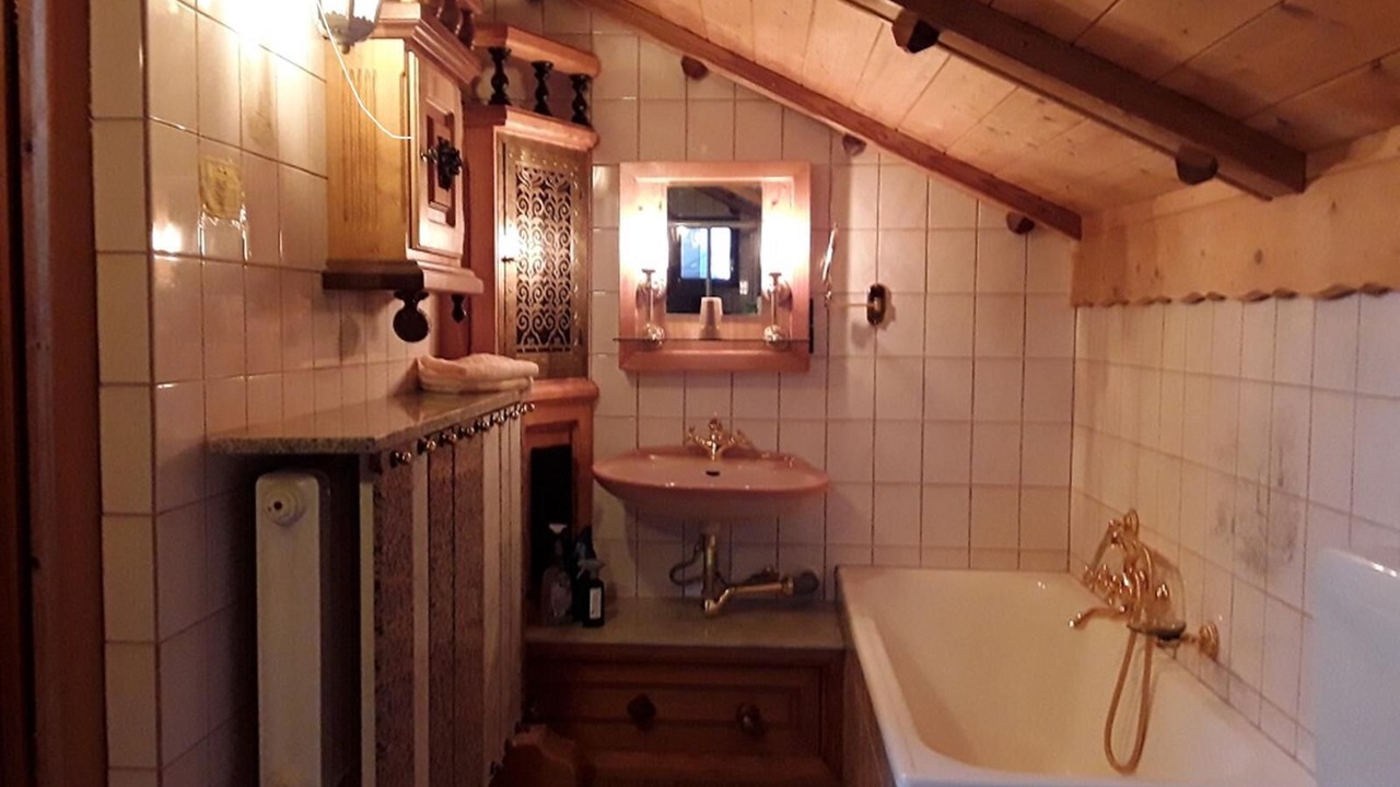 Photo of Bathroom in Neuschoenau