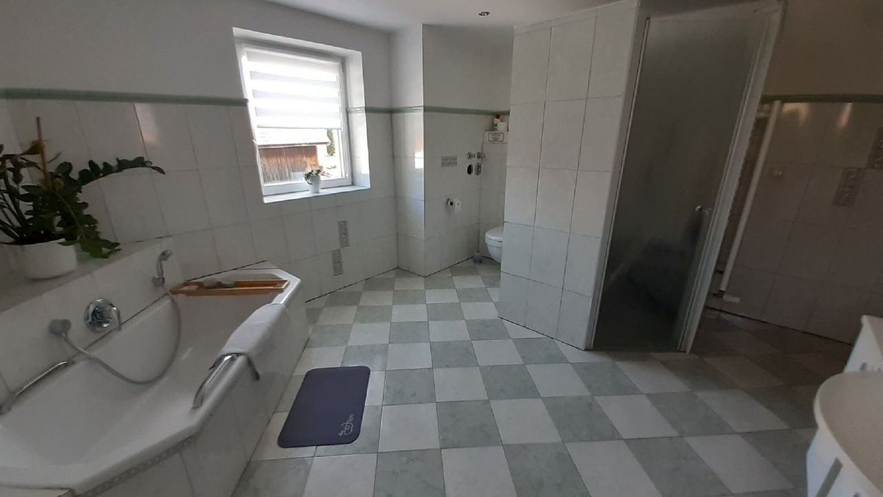 Photo of Bathroom in Johanniskirchen