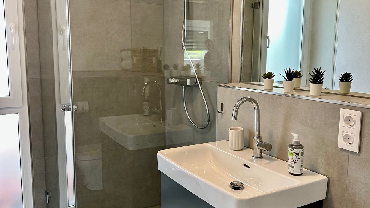 Photo of Bathroom in Moehnesee