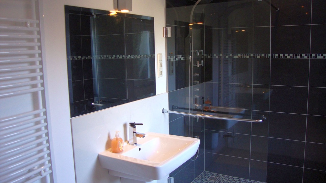 Photo of Bathroom in Mahlzow