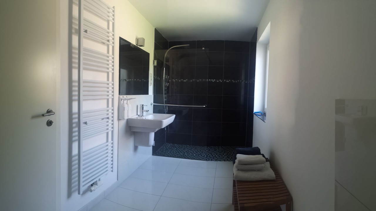 Photo of Bathroom in Mahlzow