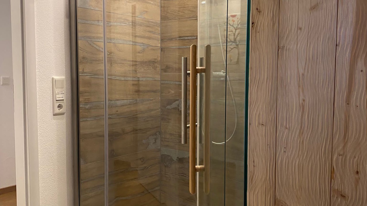 Photo of Bathroom in Wingertsberg