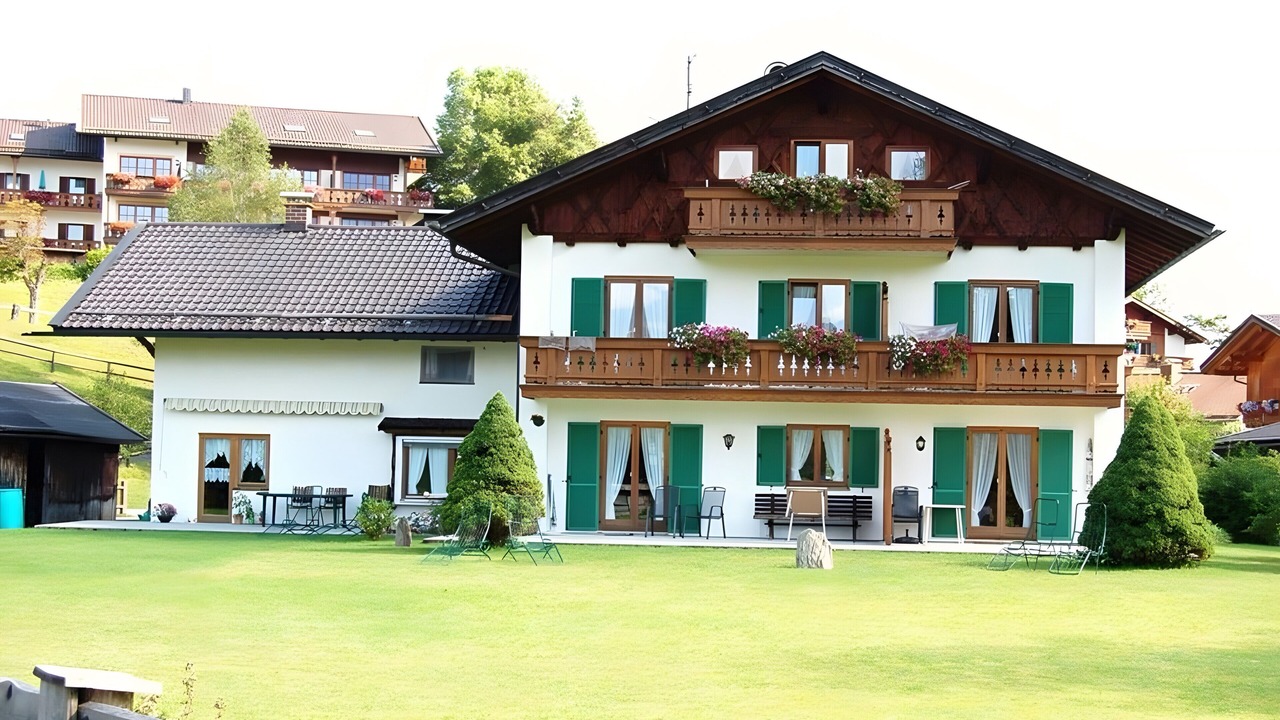 Photo of Outdoor in Kruen