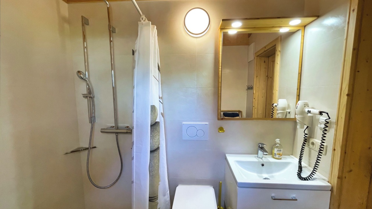 Photo of Bathroom in Niederrathen
