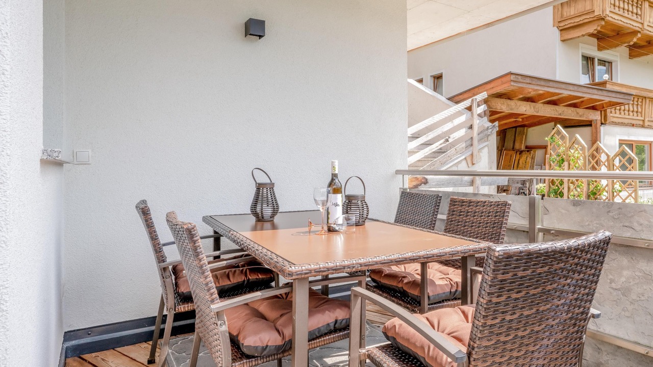 Photo of Patio Balcony in Helfenstein