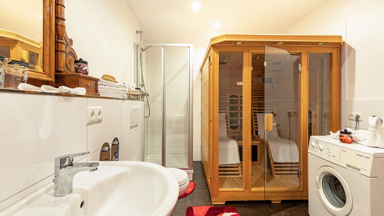 Photo of Bathroom in Thurmansbang