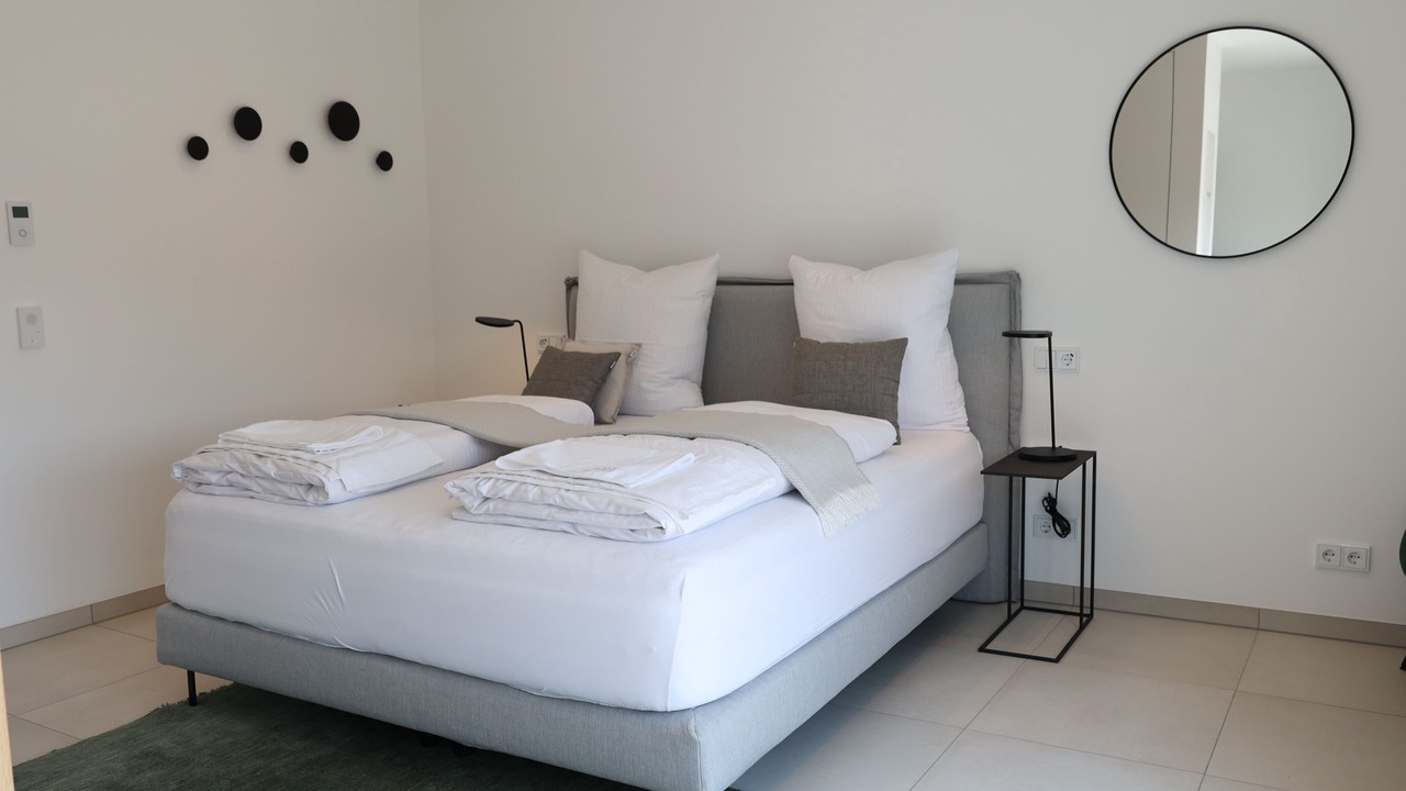 Photo of Bedroom in Ludwigsvorstadt-Kliniken