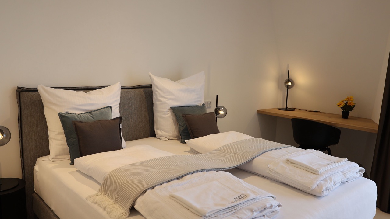 Photo of Bedroom in Ludwigsvorstadt-Kliniken