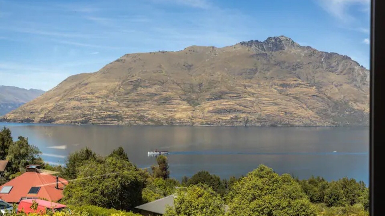 Photo of Others in Sunshine Bay