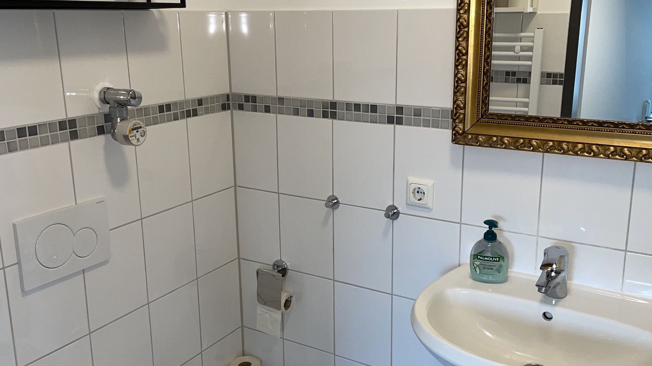 Photo of Bathroom in Lubeck City Centre