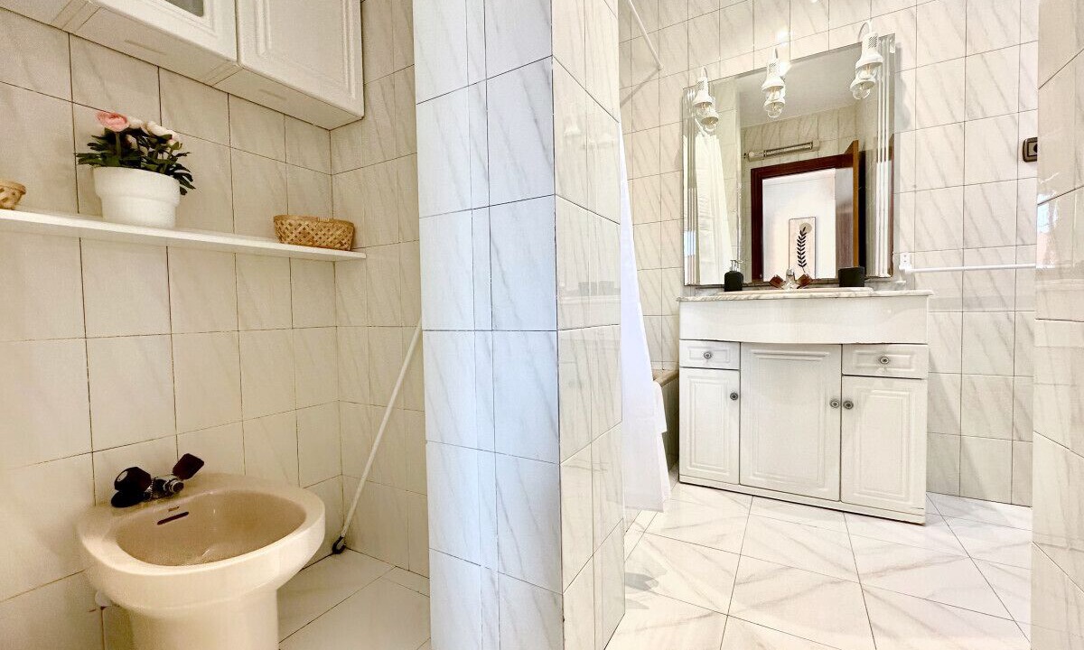 Photo of Bathroom in Noja