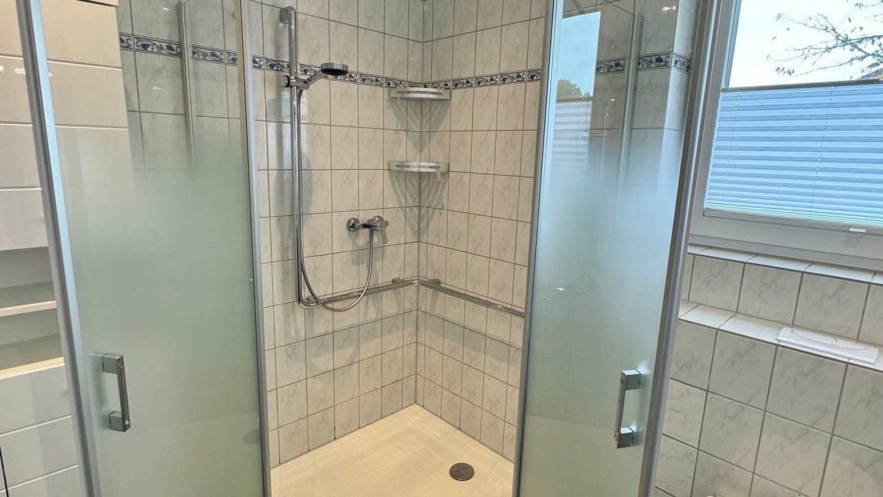 Photo of Bathroom in Bad Laer