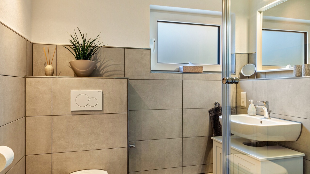 Photo of Bathroom in Moehnesee