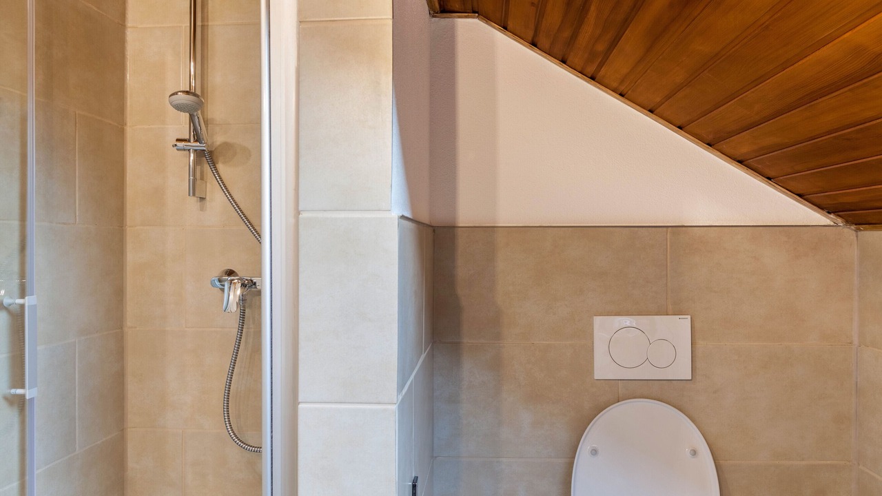 Photo of Bathroom in Farchant