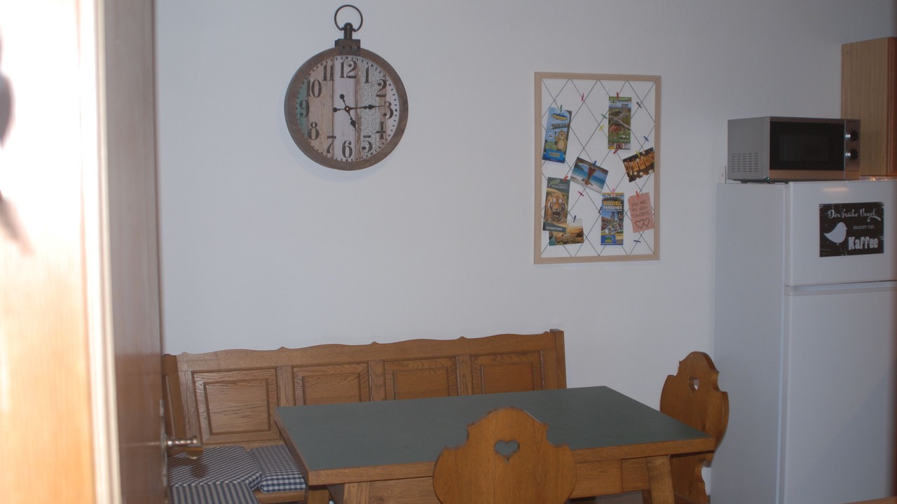 Photo of Others in Haus im Wald