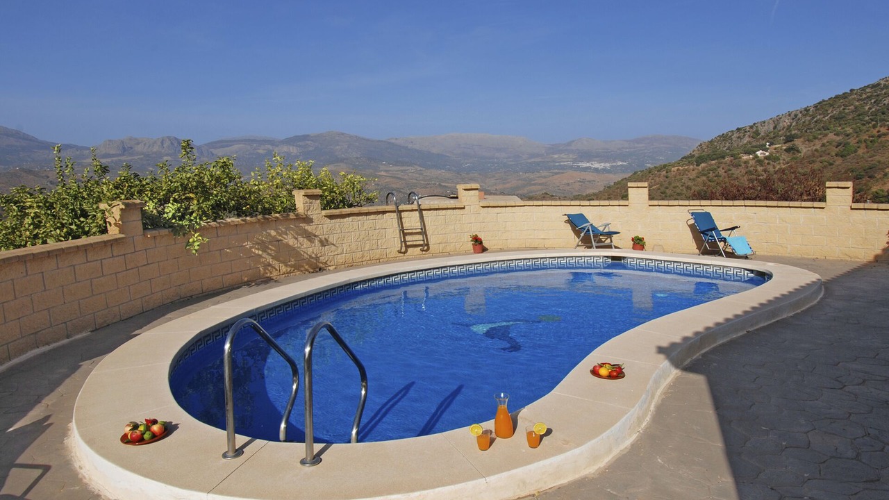 Photo of Others in Comares