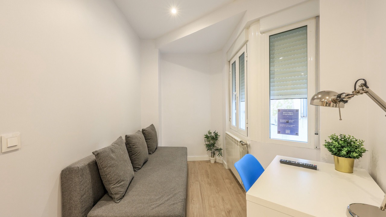 Photo of Livingroom in Gaztambide